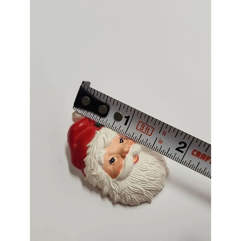 Vintage Hallmark HMK COS Christmas Santa Claus Face Resin Brooch Pin